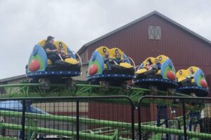parrot coaster ride at the island in pigeon forge