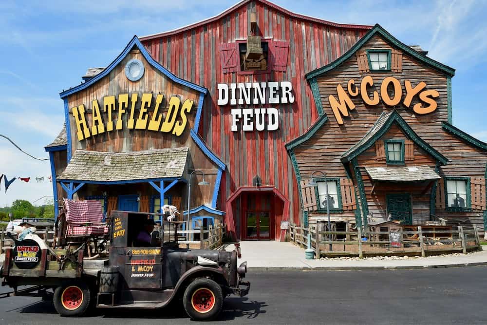 6 Coupons for Exciting Shows in Pigeon Forge You Can’t Miss