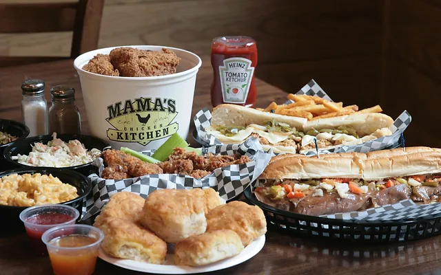 Mama’s Chicken Kitchen dinner