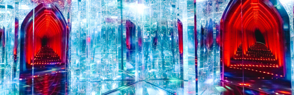 Ripley’s Marvelous Mirror Maze interior