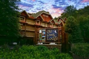 Old Creek Lodge hotel in Gatlinburg