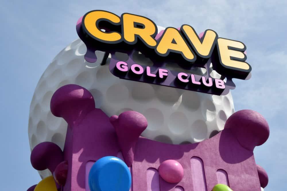 crave mini golf
