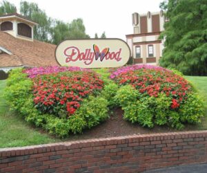 Dollywood sign