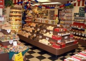 Aunt Mahalia’s Candies store inside