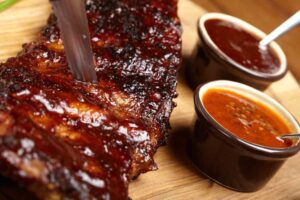 ribs and sauce restaurants in Pigeon Forge TN