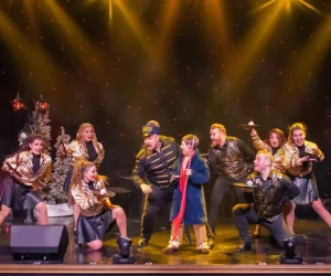 Array Variety Show in action